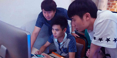 實(shí)戰(zhàn)人通宵加班中